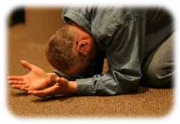praying on ground